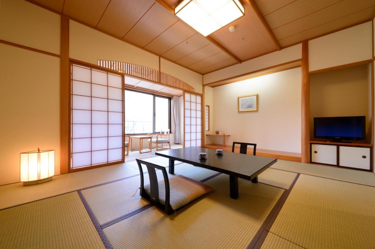 Iizaka Onsen Surikamitei Ohtori Hotel Fukushima  Exterior foto